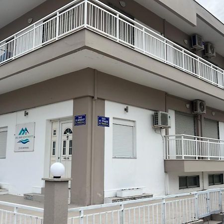 Del Mar Apartments I Αγία Τριάδα Εξωτερικό φωτογραφία