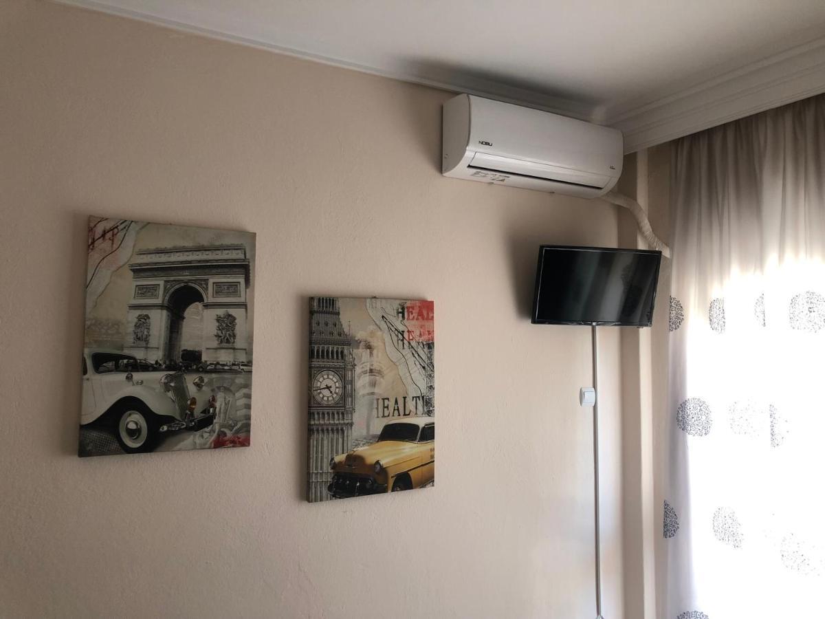 Del Mar Apartments I Αγία Τριάδα Εξωτερικό φωτογραφία